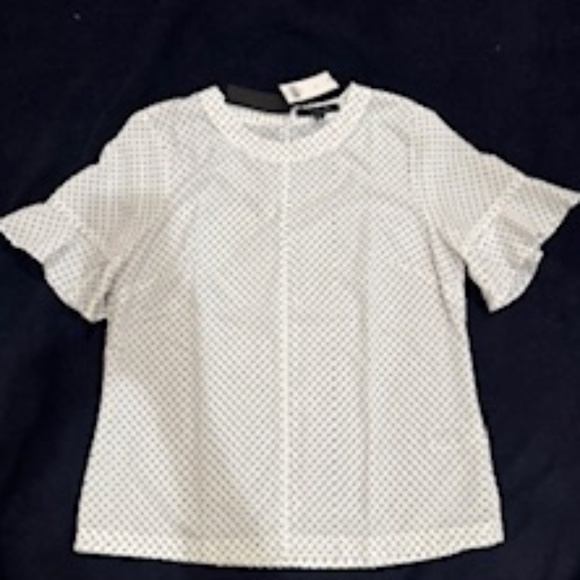 Banana Republic Tops - NEW WITH TAGS!  Adorable Banana Republic Black/White top ruffle-sleeves, Medium